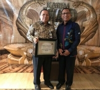 Unit Syariah  Bank Riau Kepri Raih 1st Rank The Best in Funding Growth – UUS SILO Asset 2-20T