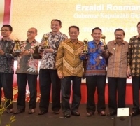 Bank Riau Kepri Sabet 4 Award Dalam Ajang Top BUMD 2018 