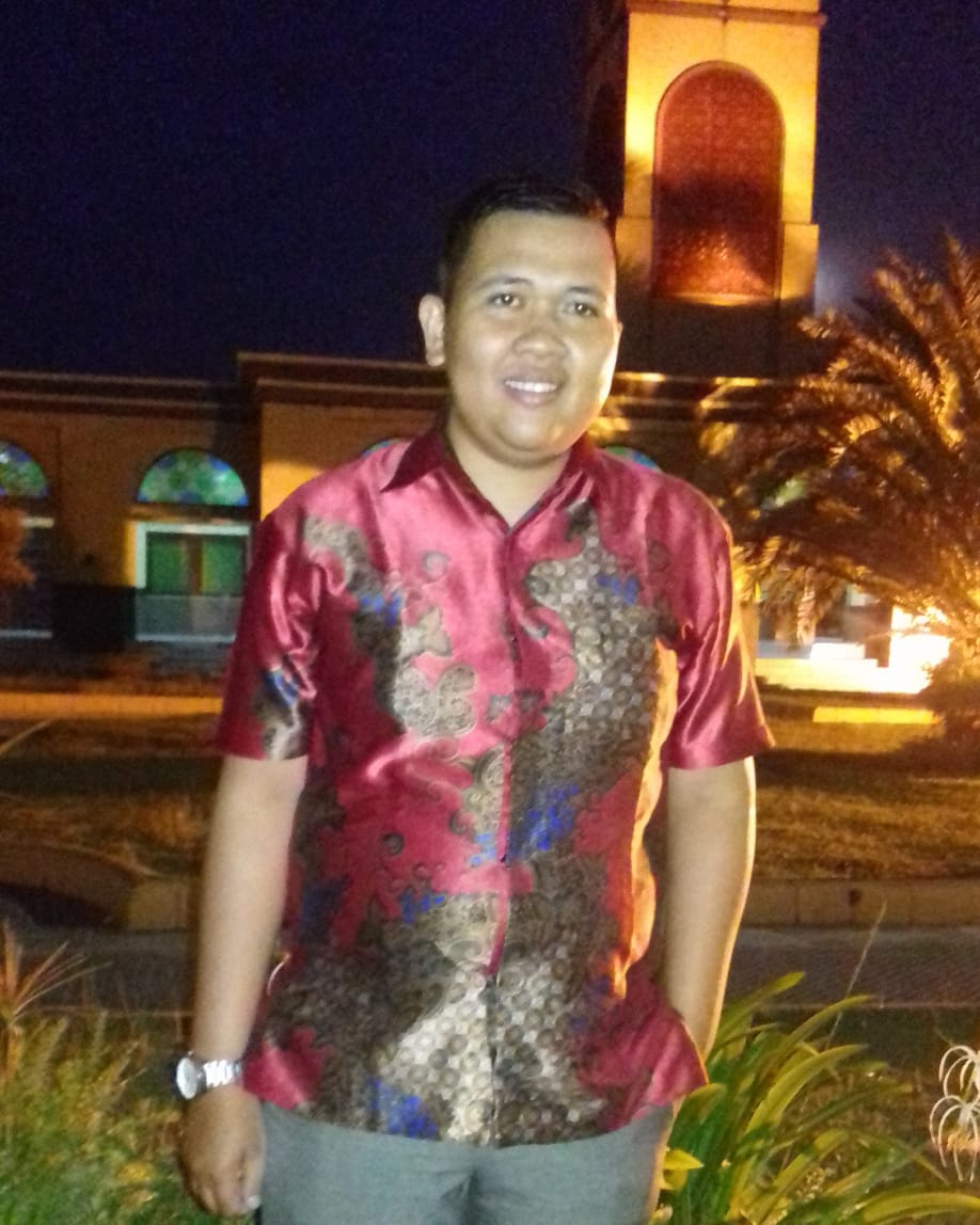 Pijar Melayu minta umumkan Akumulasi Nilai Hasil Seleksi Calon Bawaslu Kab/Kota Seriau ke Publik Direktur Eksekutif Pusat Ilmu dan Jaringan Rakyat Melayu Rocky Ramadani