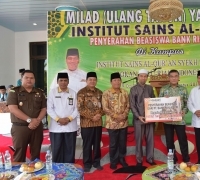 Bank Riau Kepri Serahkan Beasiswa Untuk Mahasiswa ISQ Syekh Ibrahim Rohul