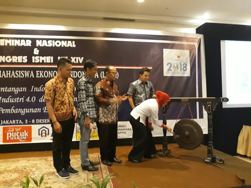 Saat kongres ISMEI ke-XIV resmi dibuka di Jakarta