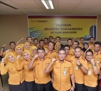 Tingkatkan Kualitas SDM, Bank Riau Kepri Berikan Beasiswa S2 Untuk Sembilan Pegawainya