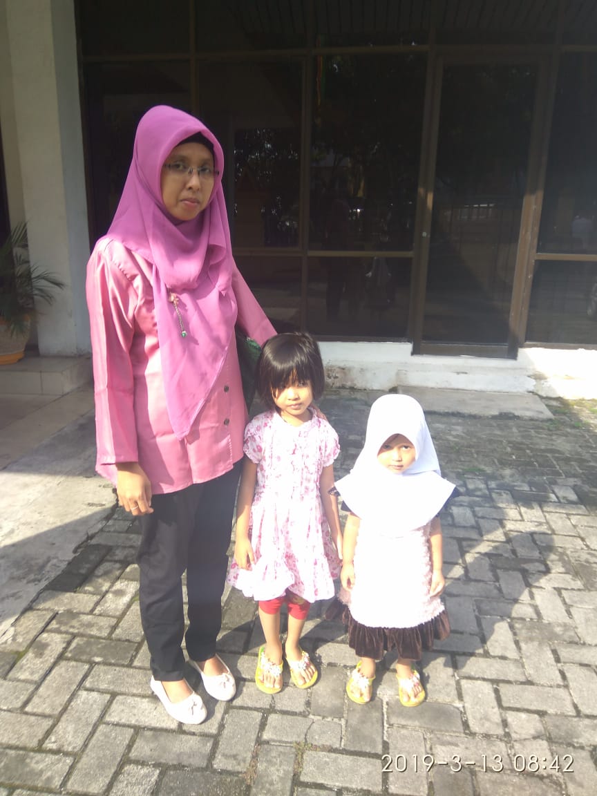 Diduga Pengurus Yayasan Kebiri Hak Karyawati dan Tabrak UU Tenaga Kerja