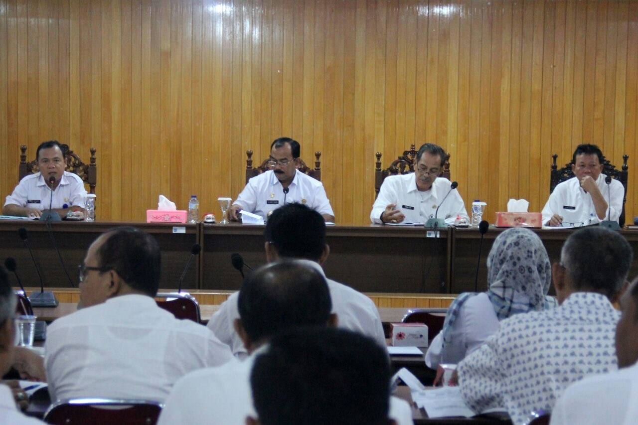 Pemkab Kampar Menggelar Evaluasi Realisasi APBD