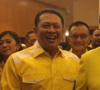 Masih Optimis Menang Munas, Bamsoet Ungkit Kekalahan Akbar Tanjung Lawan JK
