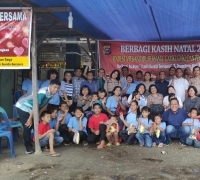 Sambut Natal, Polresta Pekanbaru Berbagi Kasih Natal ke Panti Asuhan Kasih Bunda Bersama 