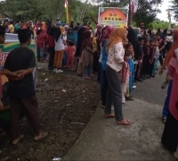 Ratusan Peserta Meriahkan Jalan Santai Harjad Kelurahan Pelalawan ke-14
