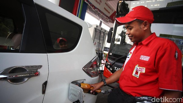 Harga Pertamax Turun Jadi Rp 9.200/Liter