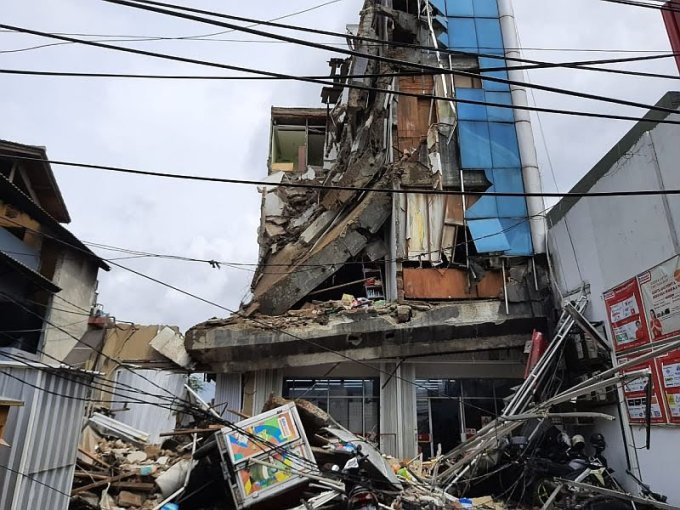 Gedung 4 Lantai di Slipi Roboh karena Tak Punya Saluran Pembuangan Air
