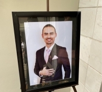 Jumat Siang, Bunga Citra Lestari dan Keluarga Kembali Ziarah ke Makam Ashraf