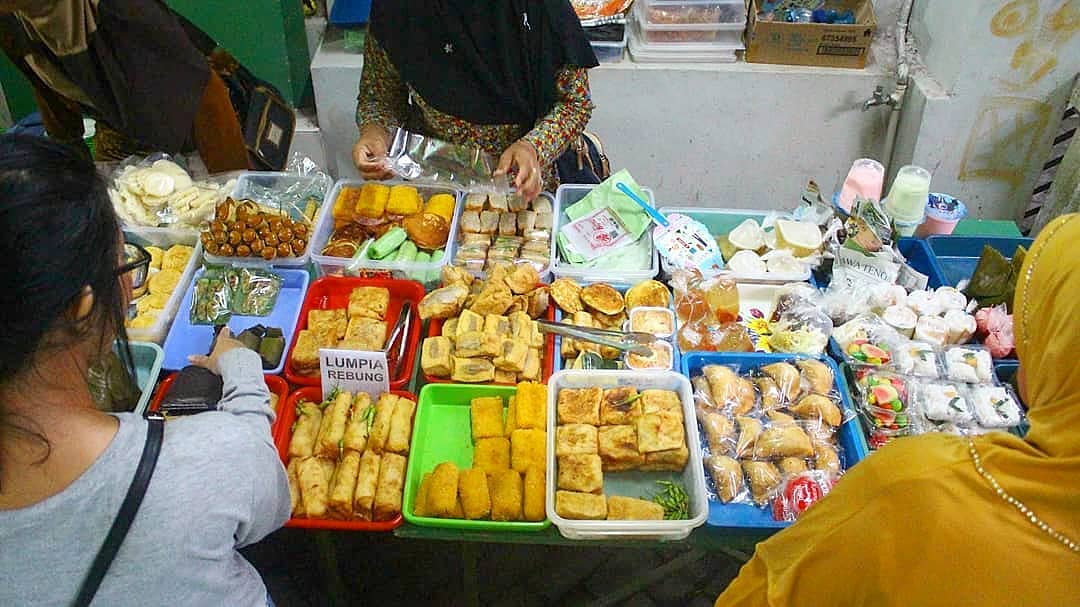 Pedagang Takjil Pekanbaru Boleh Berjualan di Pasar Ramadan, Tapi Ada Syaratnya Ilustrasi Pasar Ramadan (PROKAL.co)