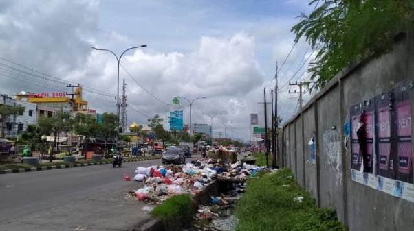 Pekanbaru Bersampah, DPRD Minta Evaluasi Kinerja Kepala DLHK