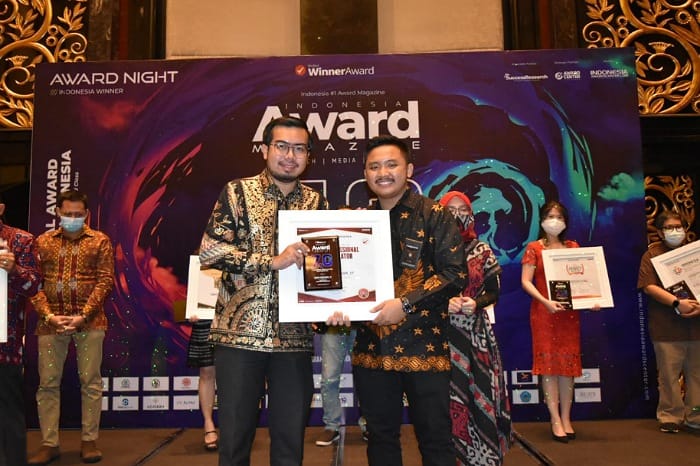 Politisi Asal Pekanbaru Ginda Burnama Dapat Penghargaan Level Nasional