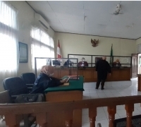 Sungguh Pilu, Berawal  Diduga lakukan Pemalsuan Surat Nikah, Kini Tiga Terdakwa Jalani Proses Persidangan