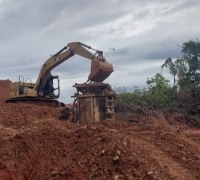 PETI Alat Berat Ngeruk di Kuansing Luput Dari Pantauan Aparat !