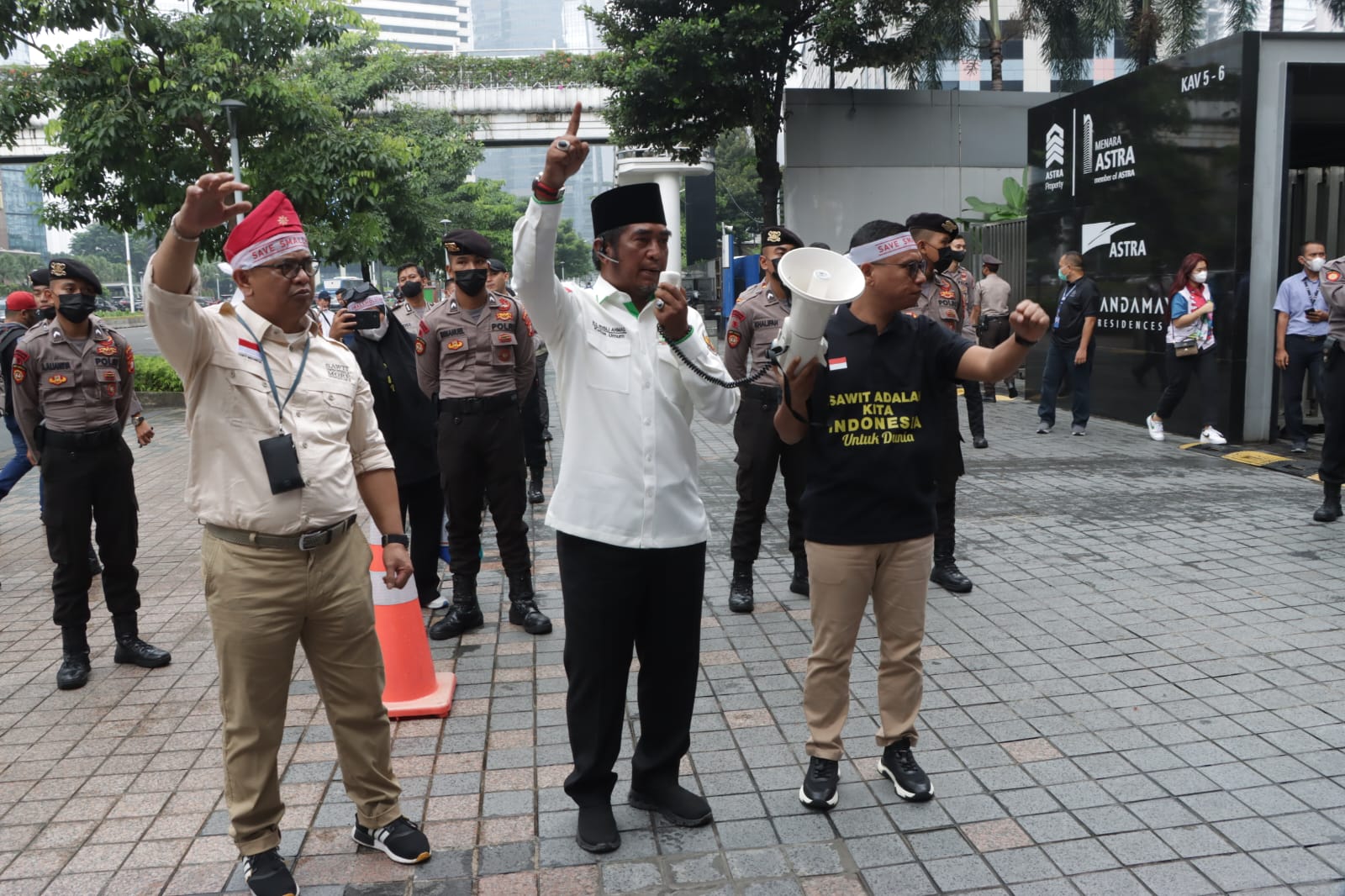 Ketum DPP Santri Tani NU H.T.Rusli Ahmad Pimpin Aksi Demo Keprihatinan Petani Sawit Indonesia
