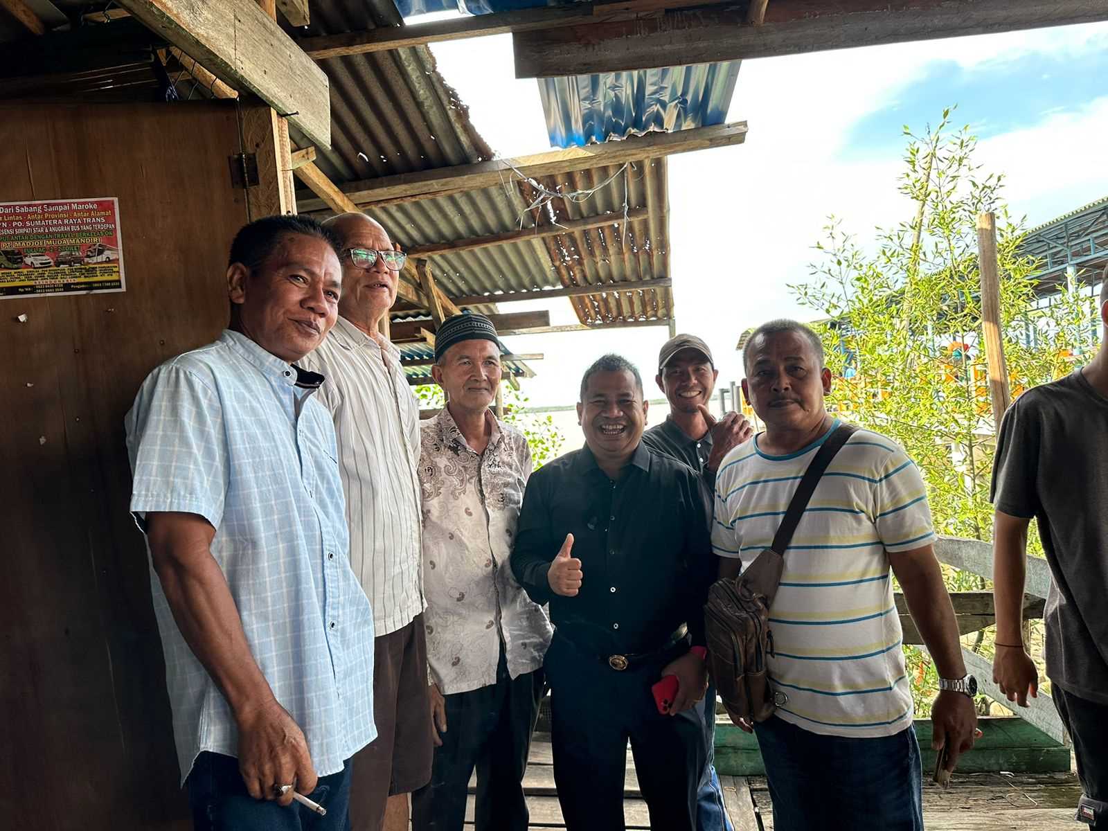 Balek Kampung, Dirut BUMD Tuah Sekata T. Efrisyah Putra Jalin Silaturahmi Dengan Kerabat