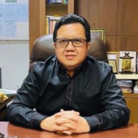 Dekan Fakultas Hukum Universitas Lancang Kuning, Dr Fahmi SH MH.