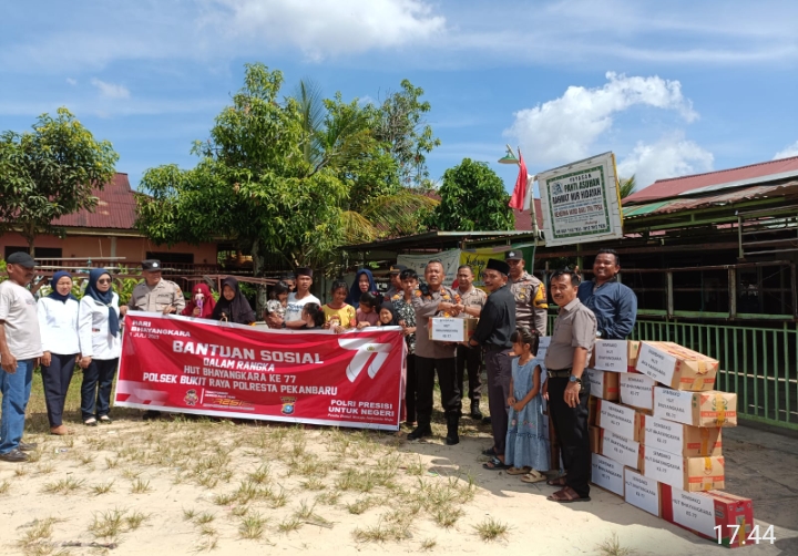 Kapolsek Bukit Raya AKP Syafnil Beserta Jajaran 