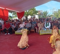Bupati Zukri Resmikan Jembatan dan Balai Pertemuan Baselo Desa Talau