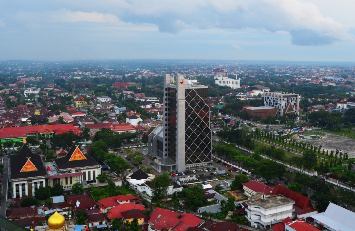 RUPSLB Tahun 2023 BRK Syariah, Sejumlah Pemegang Saham Terlihat Sudah Tiba di Batam