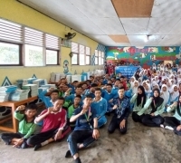 Siswa-siswi SMPN 04 Desa Gerbang Sari Kecamatan Tapung Hilir Antusias Berpartisipasi Ikuti Sosialisasi Bahaya Kecanduan Gadget dari Kukerta Reguler Unri 2023