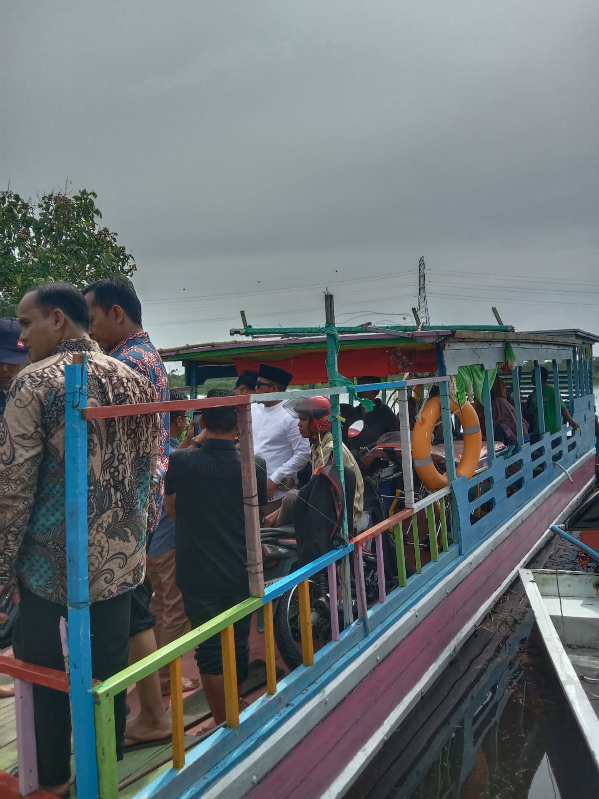 Dengan tingginya intensitas curah hujan yang cukup tinggi, Pemda Pelalawan Berikan Pelayanan yang terbaik kepada masyarakat.