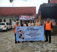 GAPKI Riau Salurkan Bantuan Kepada Korban yang Terdampak Banjir