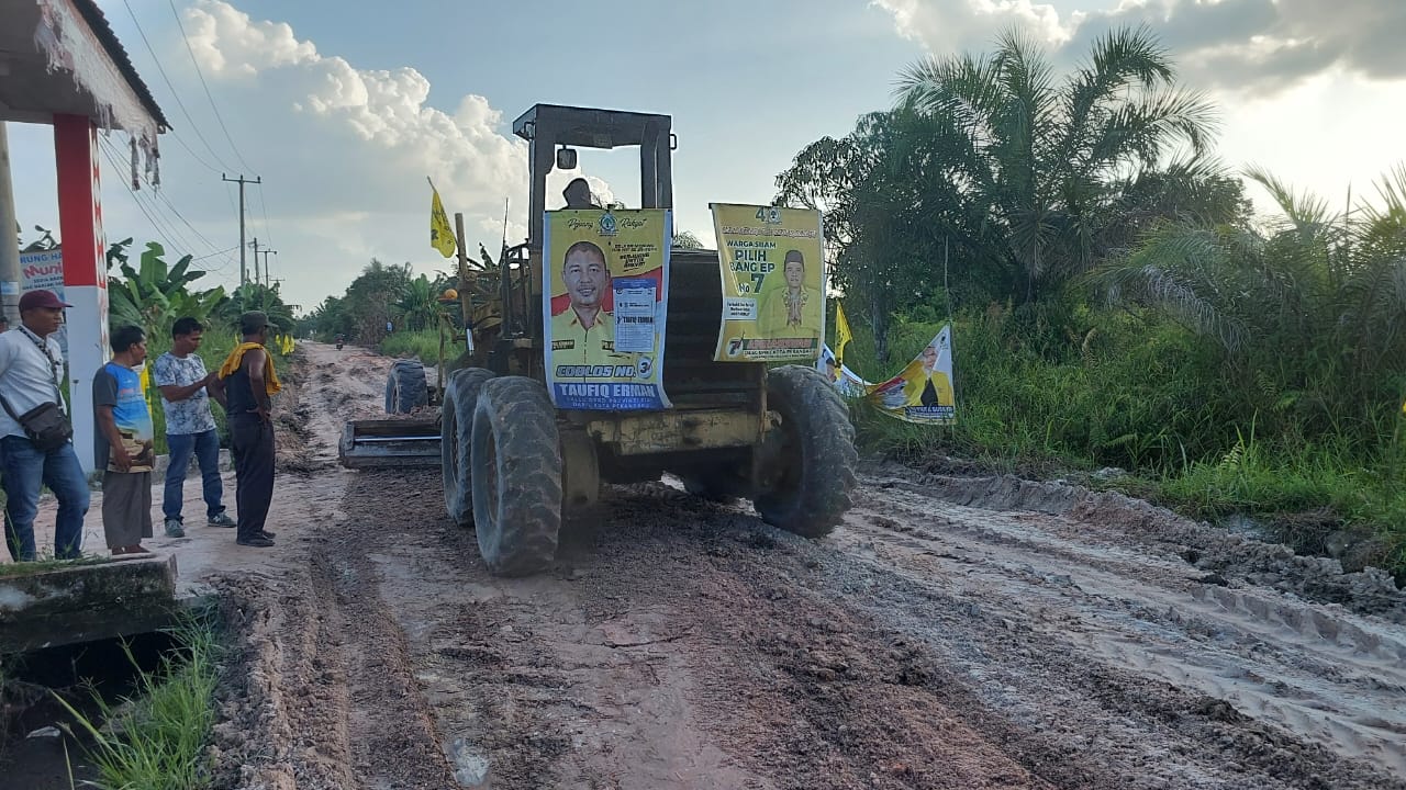 Berikan Bukti Nyata, Warga Ucapkan Terimakasih Terhadap Kolaborasi Ketiga Caleg Golkar