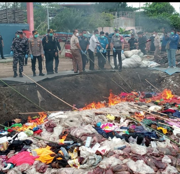 Bea Cukai Karimun Musnahkan Barang Sitaan Hasil Penindakan Tahun 2023/2024