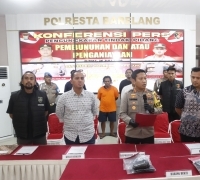 Kapolresta Barelang Gelar Konferensi Pers Ungkap Penganiayaan Hingga Korban Meninggal Dunia di Kel. Sei Jodoh Kota Batam