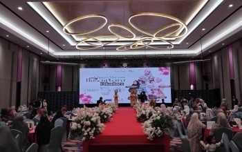 Khanza Maryam Tour Nusantara Pekanbaru bersama Razqya Gallery Lounching Series 12 Motif Terbaru