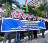 SABARAPA Gelar Aksi Unjuk Rasa Di Kejari Pekanbaru, Desak Indra Pomi Nasution Diperiksa
