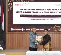 Bank Riau Kepri Syariah Terima Laporan Hasil Pemeriksaan Kinerja dan Kepatuhan Semester II Tahun 2024